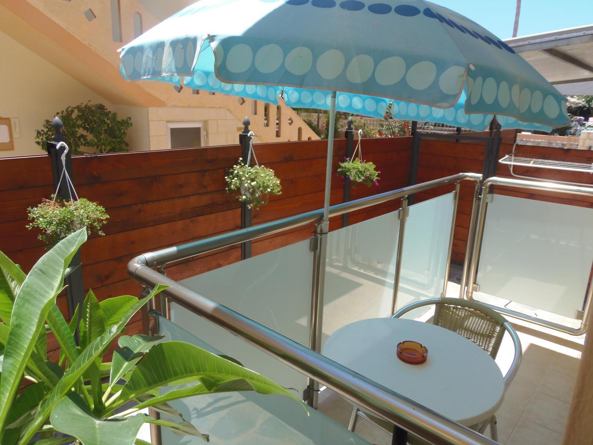 Angelica Studios And Apartments Agia Marina エクステリア 写真