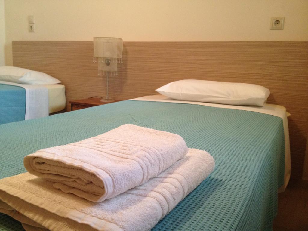 Angelica Studios And Apartments Agia Marina 部屋 写真